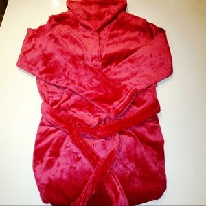 Fleece Robe NWOT